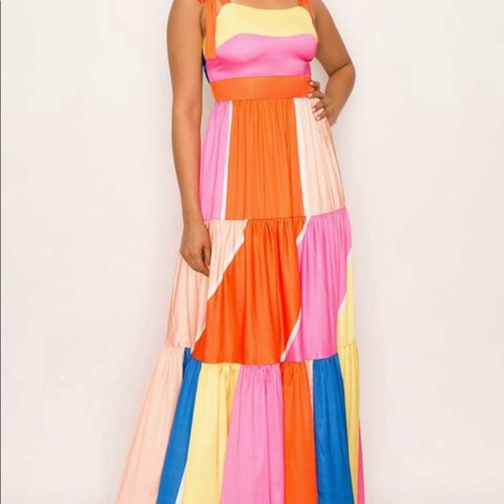 Dress - Picture 3 of 8